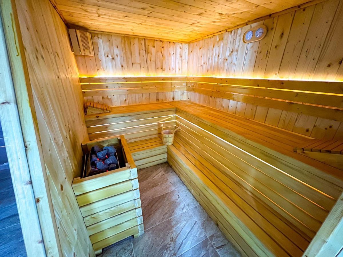Hotel Kulla E Bajraktarit Boge エクステリア 写真